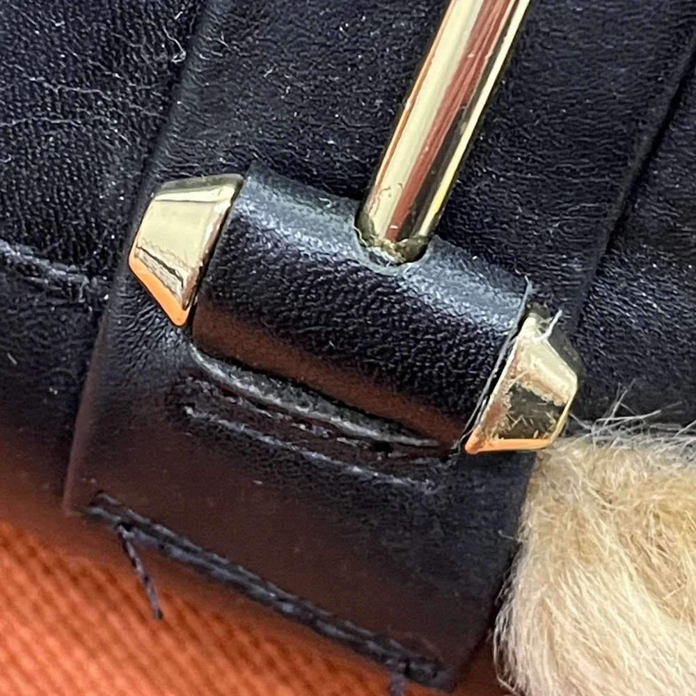 Steve Madden Black Leather King Tiger Embroidered Faux Fur Mule Shoes 9.5 US - Picture 8 of 11